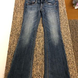 AE Jeans